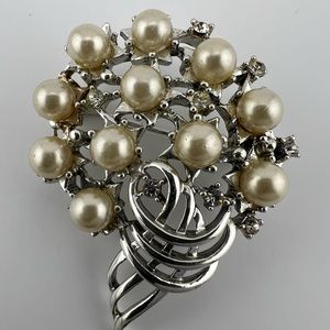 Vintage Bouquet of Pearl Flower Brooch Silver Tone Clear Rhinestones Faux Pearls